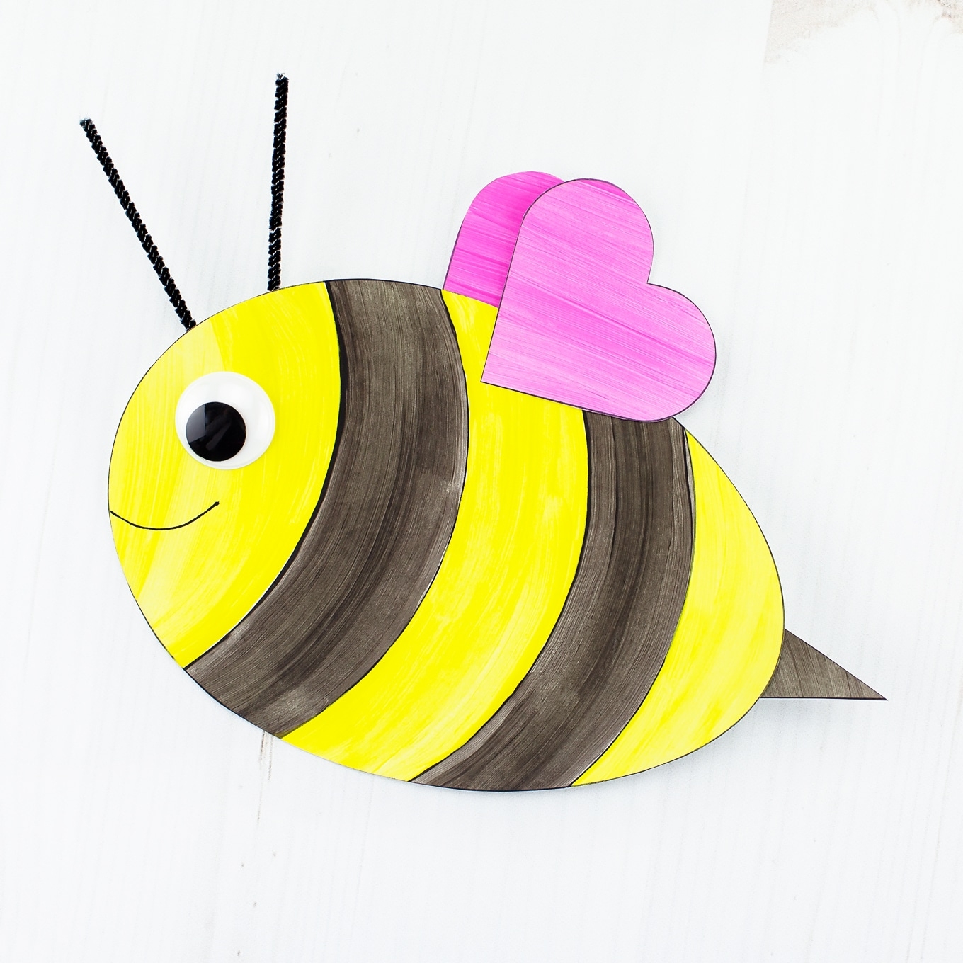 How To Make An Easy And Fun Paper Bee Craft How To Make An Easy And Fun Paper Bee Craft